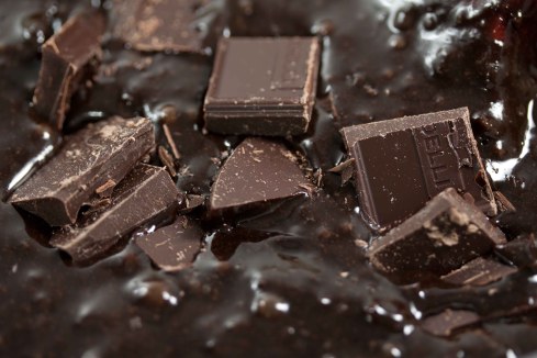 chocolate chunks in brownie batter